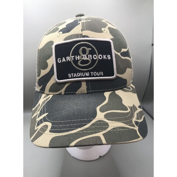 Garth Brooks Stadium Tour Mesh Trucker Snapback Hat Camouflage & Taupe - Picture 1 of 7
